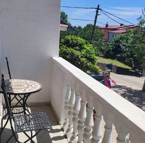 Veni Up Starigrad Paklenica