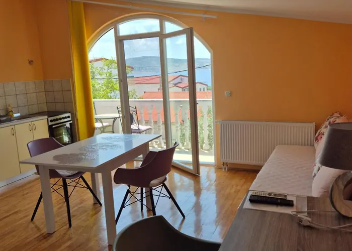 Veni Up Starigrad Paklenica