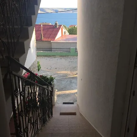Veni Up Starigrad Paklenica