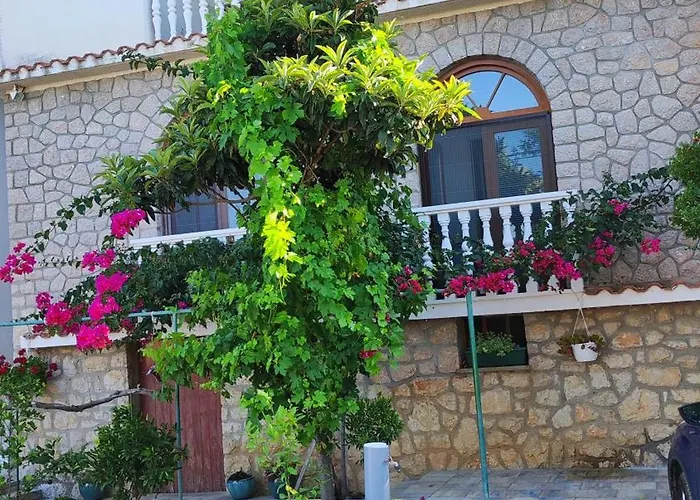 Veni Up Appartement Starigrad Paklenica